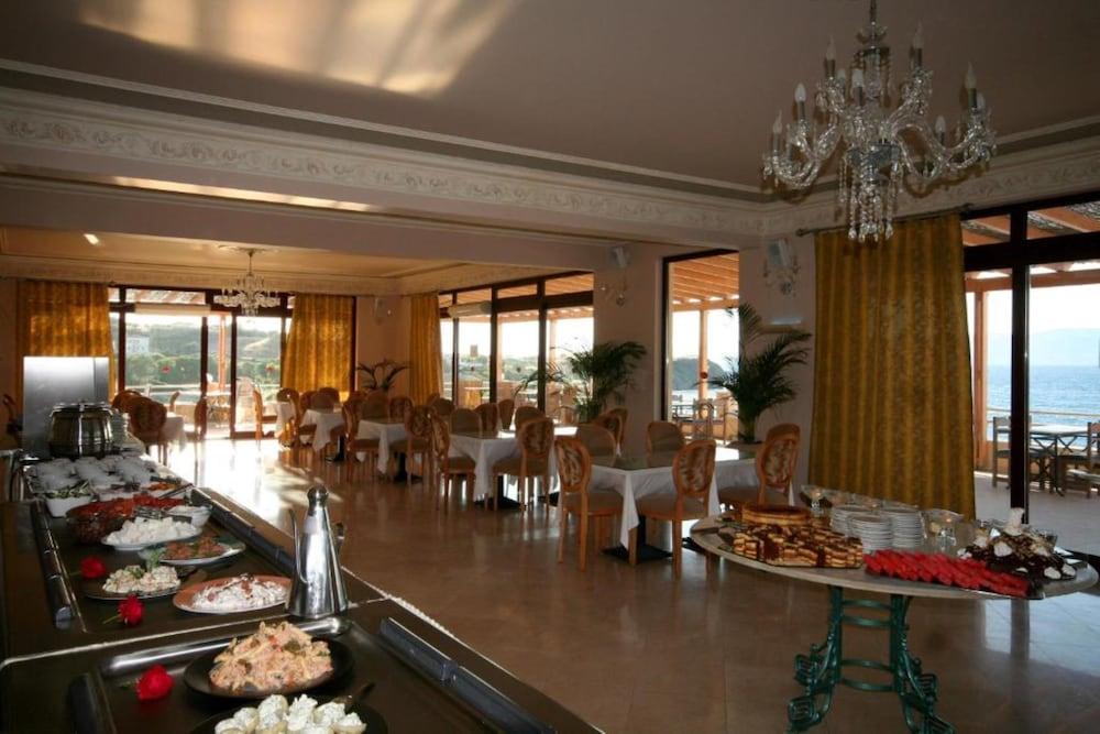 Viva Mare Hotel & Spa Mithimna Ngoại thất bức ảnh