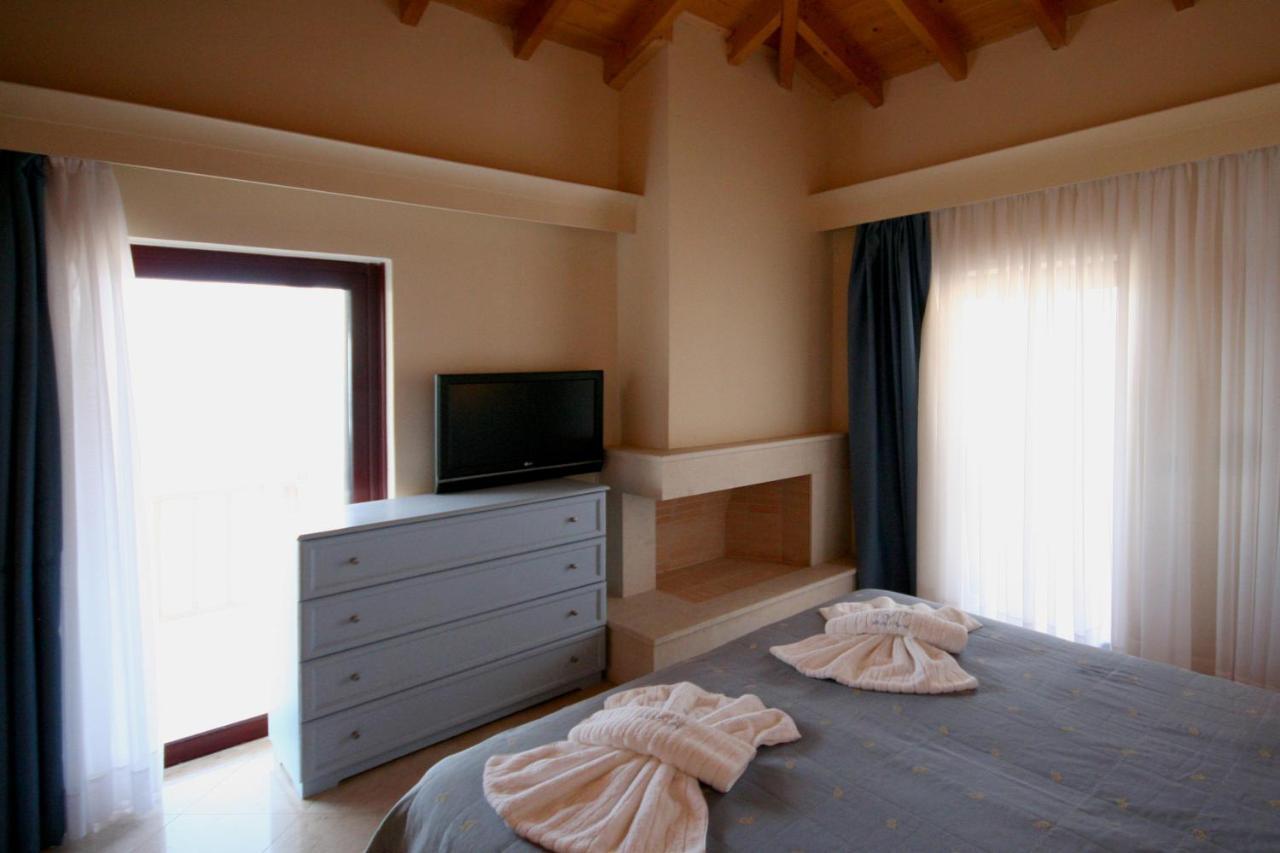 Viva Mare Hotel & Spa Mithimna Ngoại thất bức ảnh